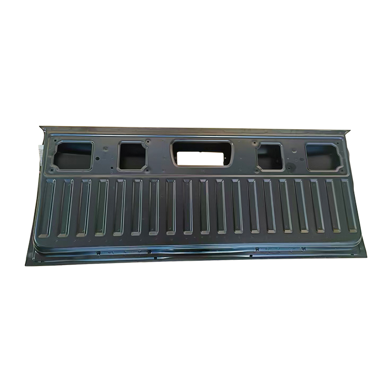 NP300 21 Rear bumper rail